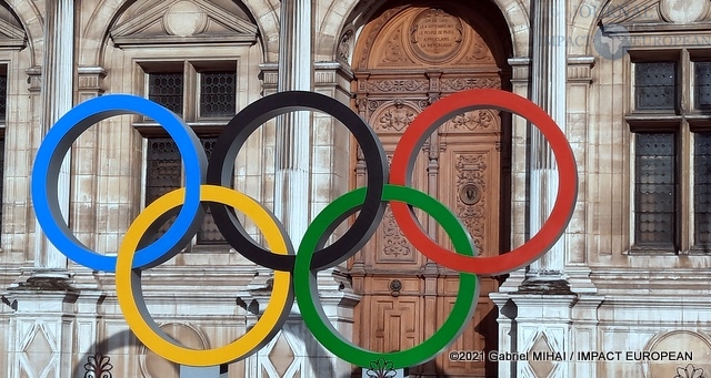 Paris 2024 : Connaissez-vous vraiment le drapeau olympique ?